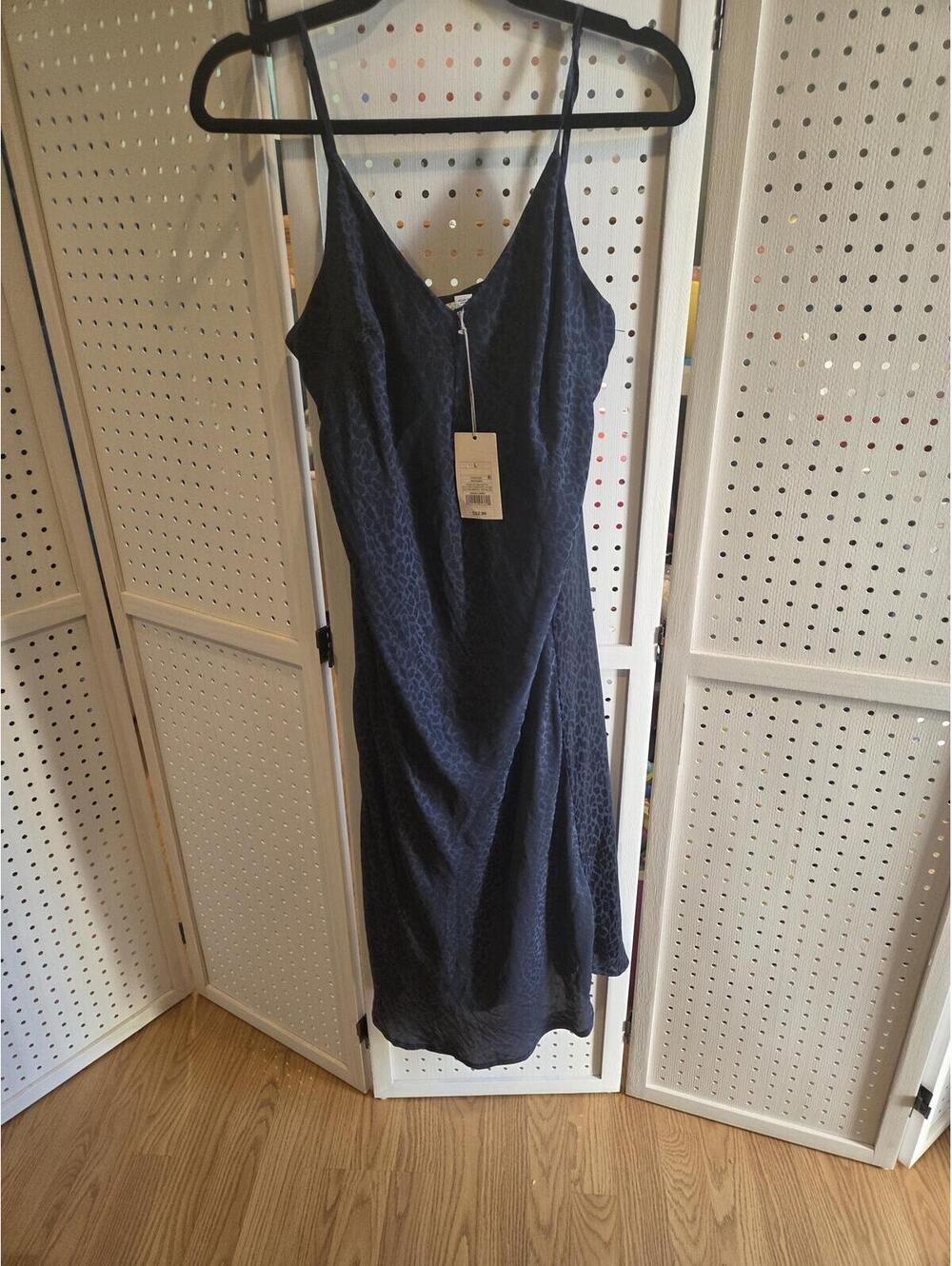 Blue Leopard Print Slip Dress with Spaghetti Straps - Picture 6 of 9